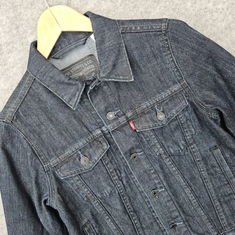 Levi's Youth Dark Wash Denim Trucker Jacket Size M 100% Cotton 57511 Button Up
